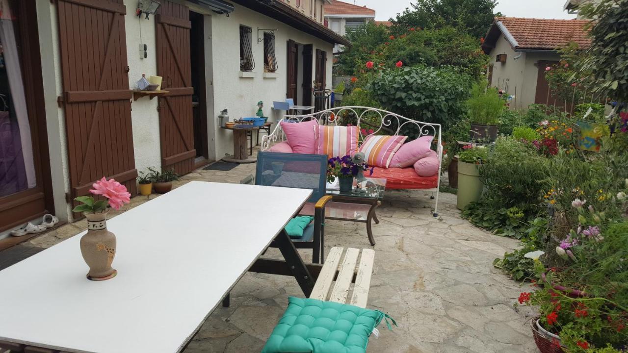Chambre d'hôte chez Titi Audenge Ngoại thất bức ảnh